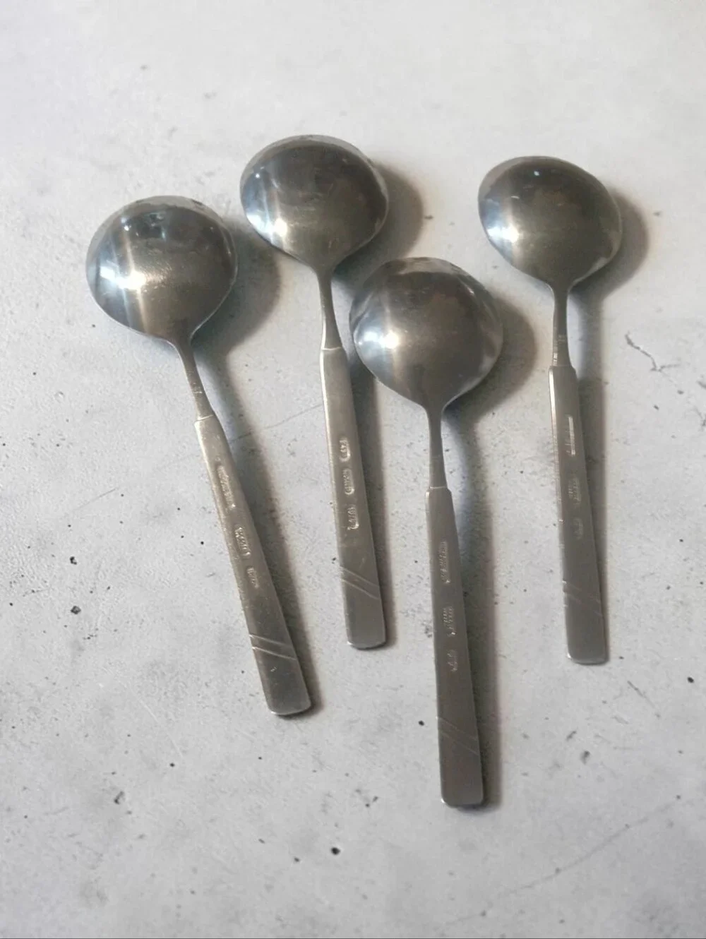 Set Of 4 Vintage World Tableware 18/8 Stainless Steel